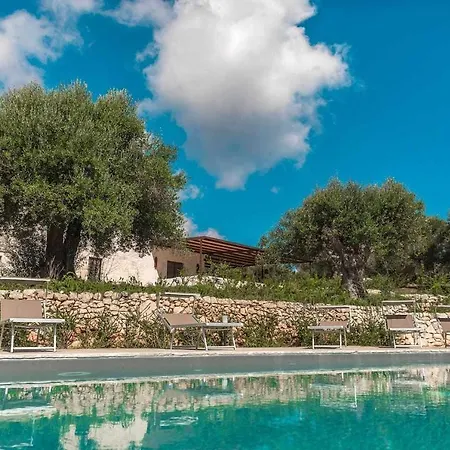 Luxury Trullo Termetrio * ブリンディジ